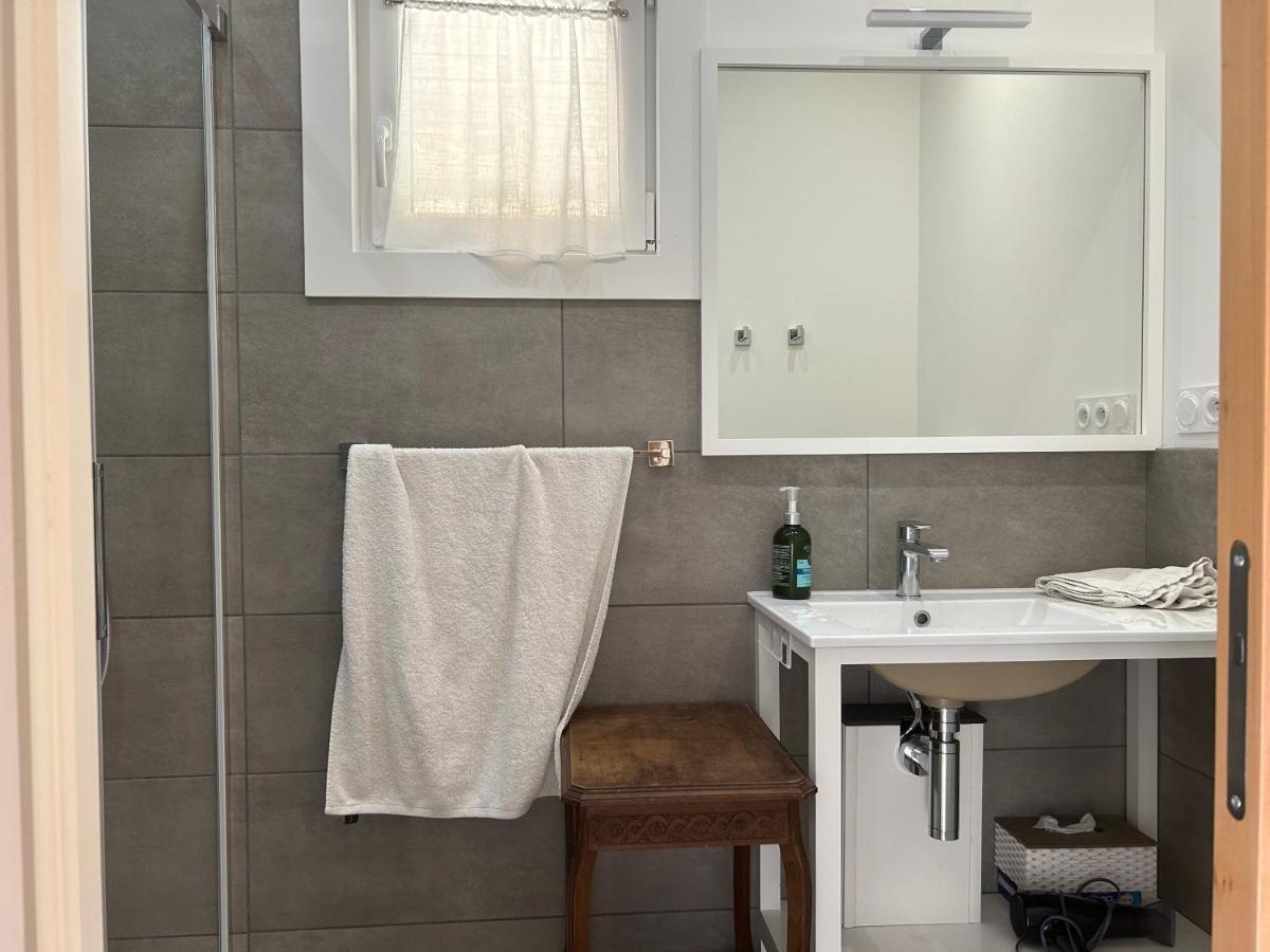 Bed and Breakfast Au Ciel Etoile Кастийон-дю-Гар Экстерьер фото